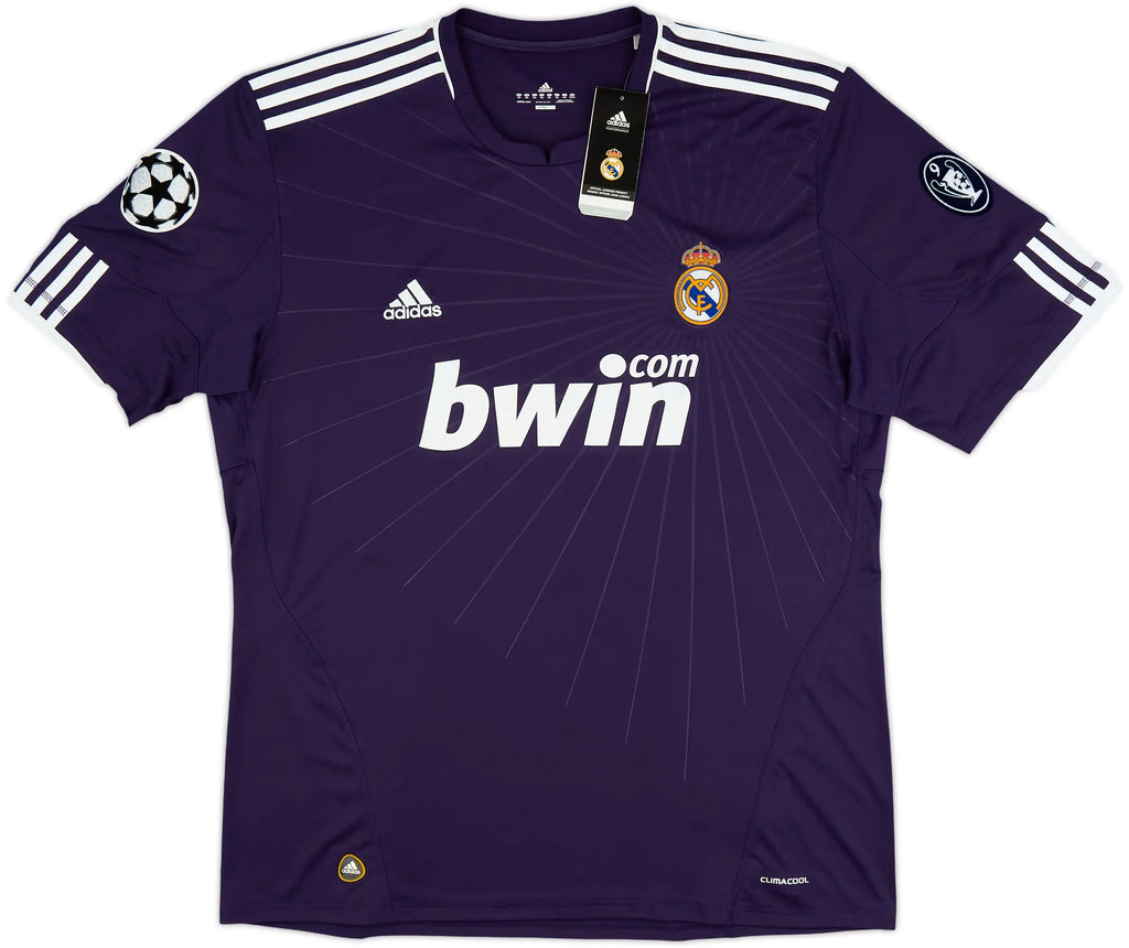 Camiseta Retro Real Madrid 2010/11 - 3ª Equipación