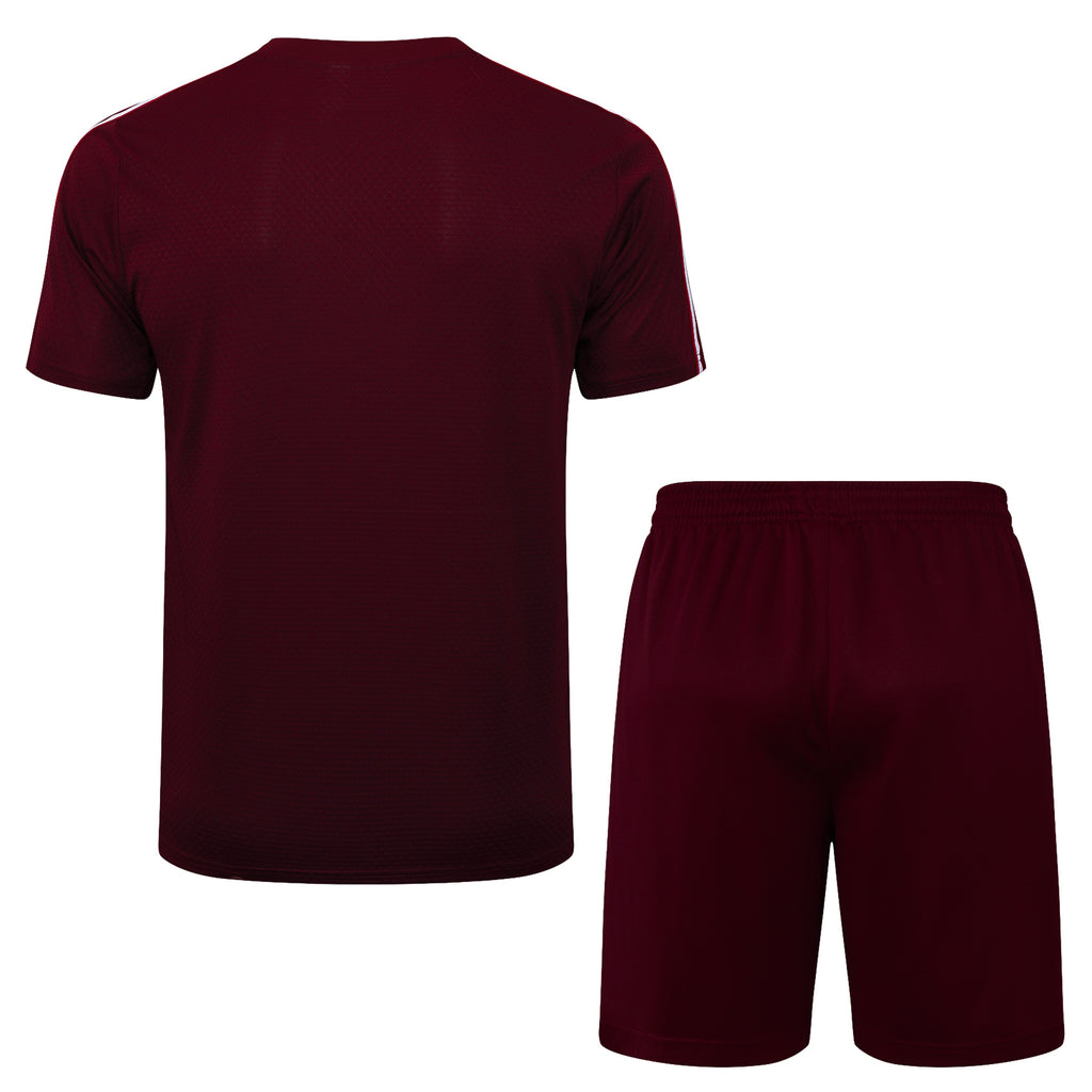 Conjunto de Entrenamiento Corto Bayern Múnich - 2025/26