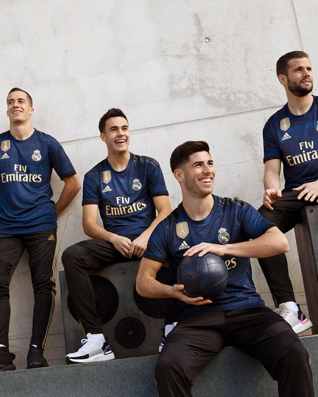 Camiseta Retro Real Madrid 2019/20 - 2ª Equipación