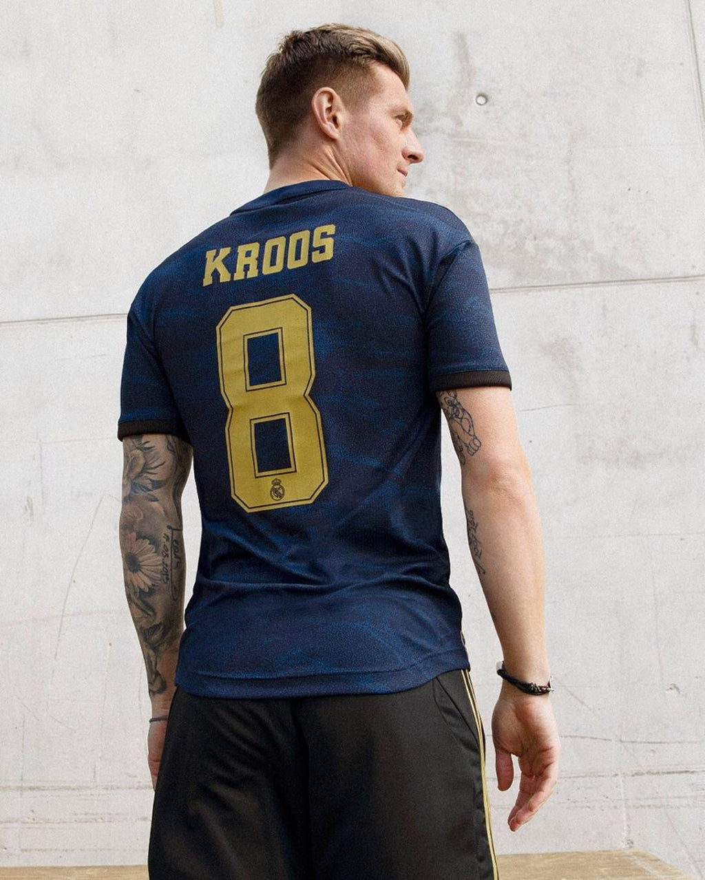 Camiseta Retro Real Madrid 2019/20 - 2ª Equipación