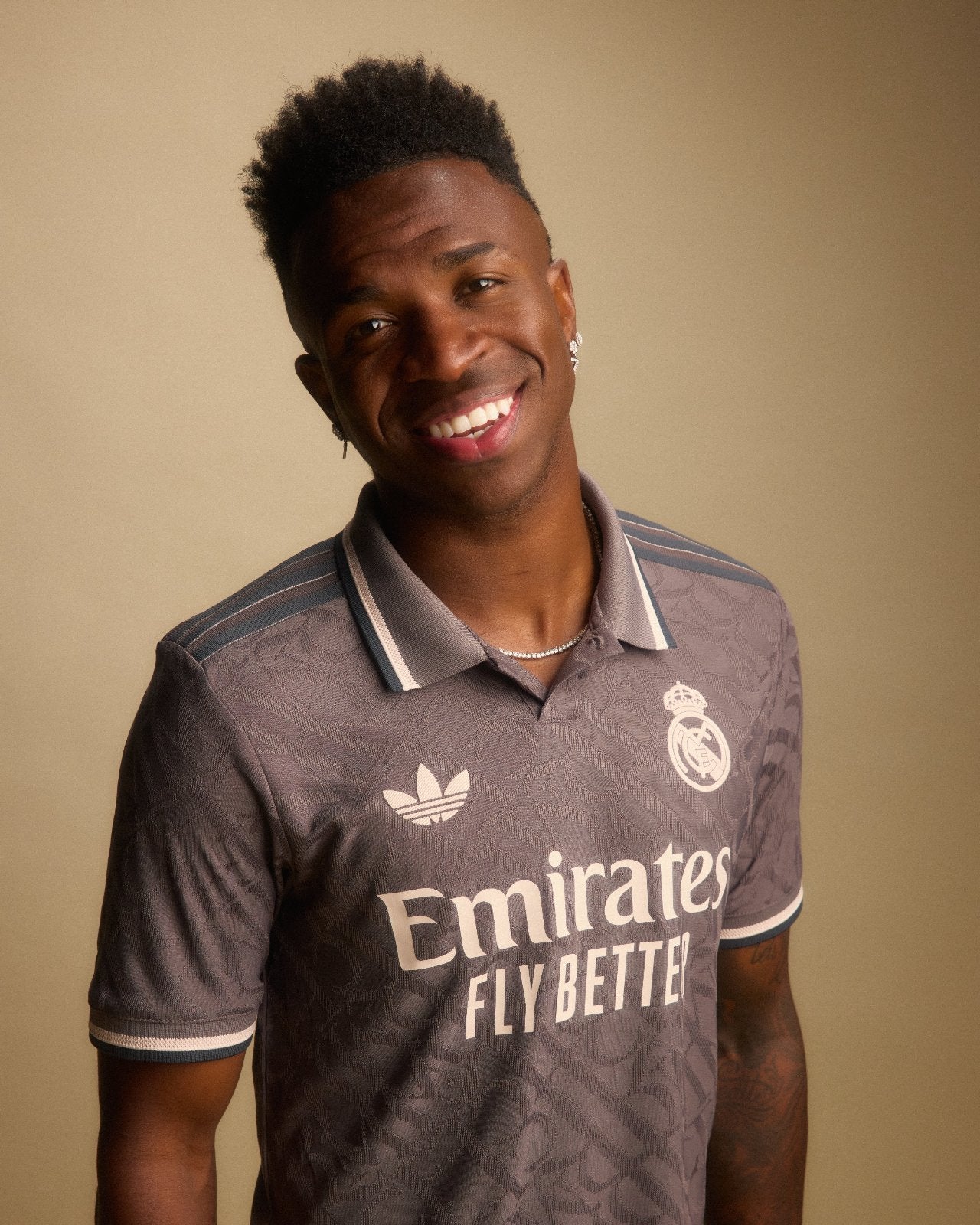 Camiseta Real Madrid 2024/25 - 3ª Equipación