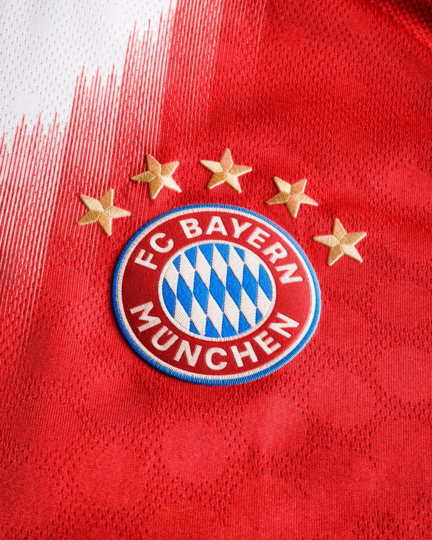 Camiseta Bayern Múnich 2025/26 - 1ª Equipación