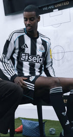 Camiseta Newcastle 2025/26 - 1ª Equipación Manga Larga