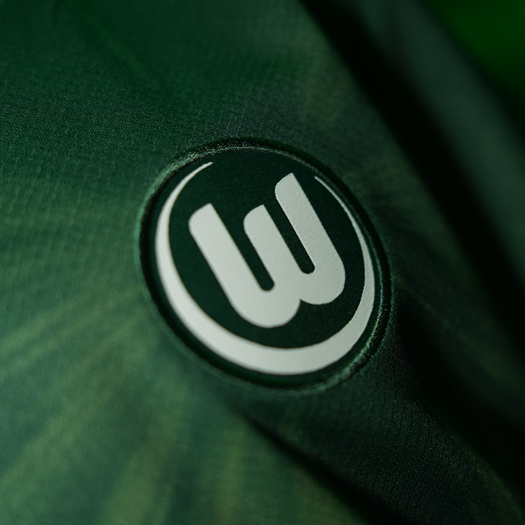 Camiseta Wolfsburgo 2025/26 - 1ª Equipación