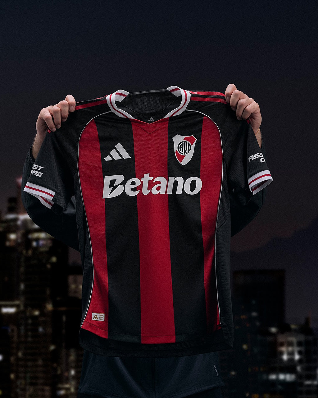 Camiseta River Plate 2025/26 - 2ª Equipación
