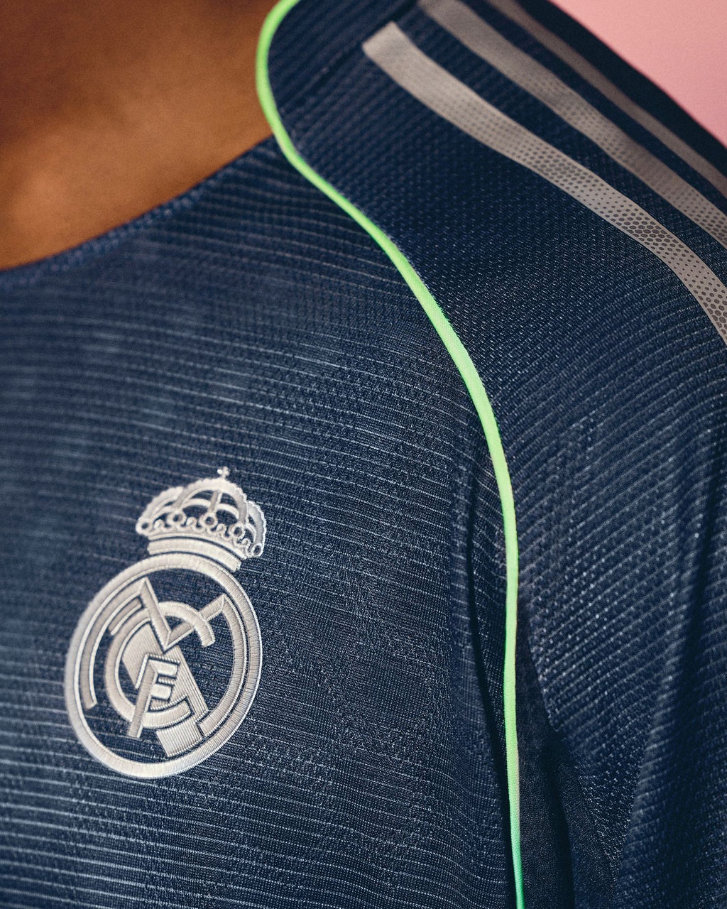Camiseta Real Madrid 2025/26 - 2ª Equipación