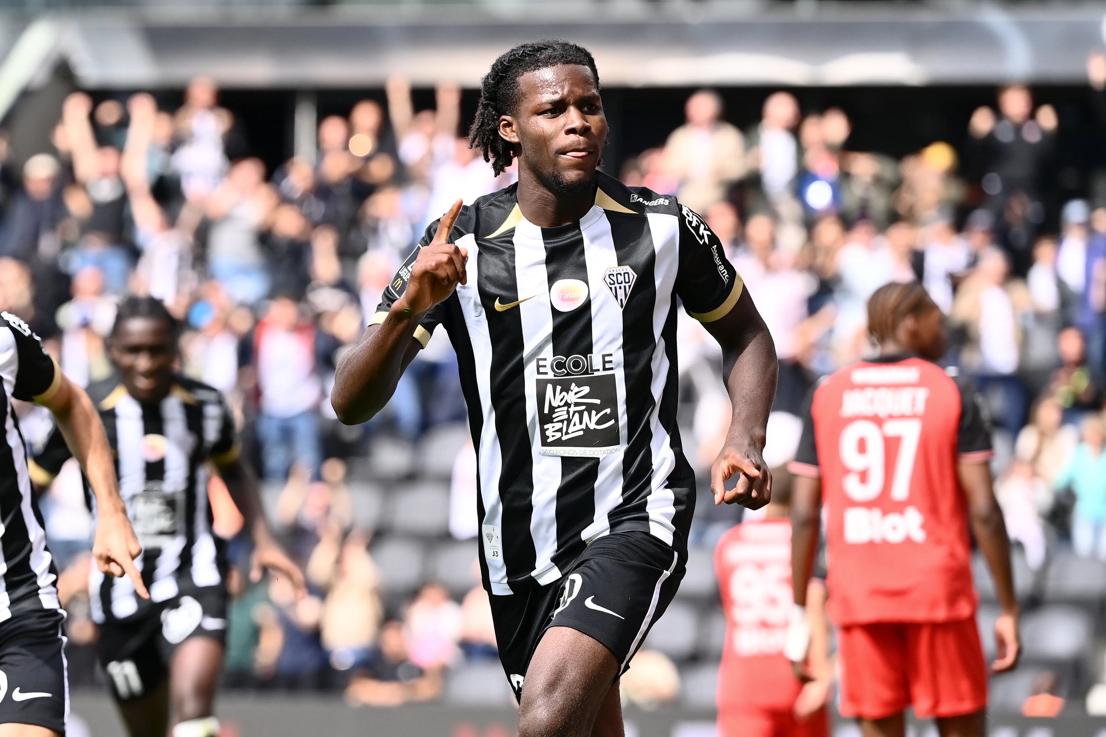 Camiseta Angers 2025/26 - 1ª Equipación