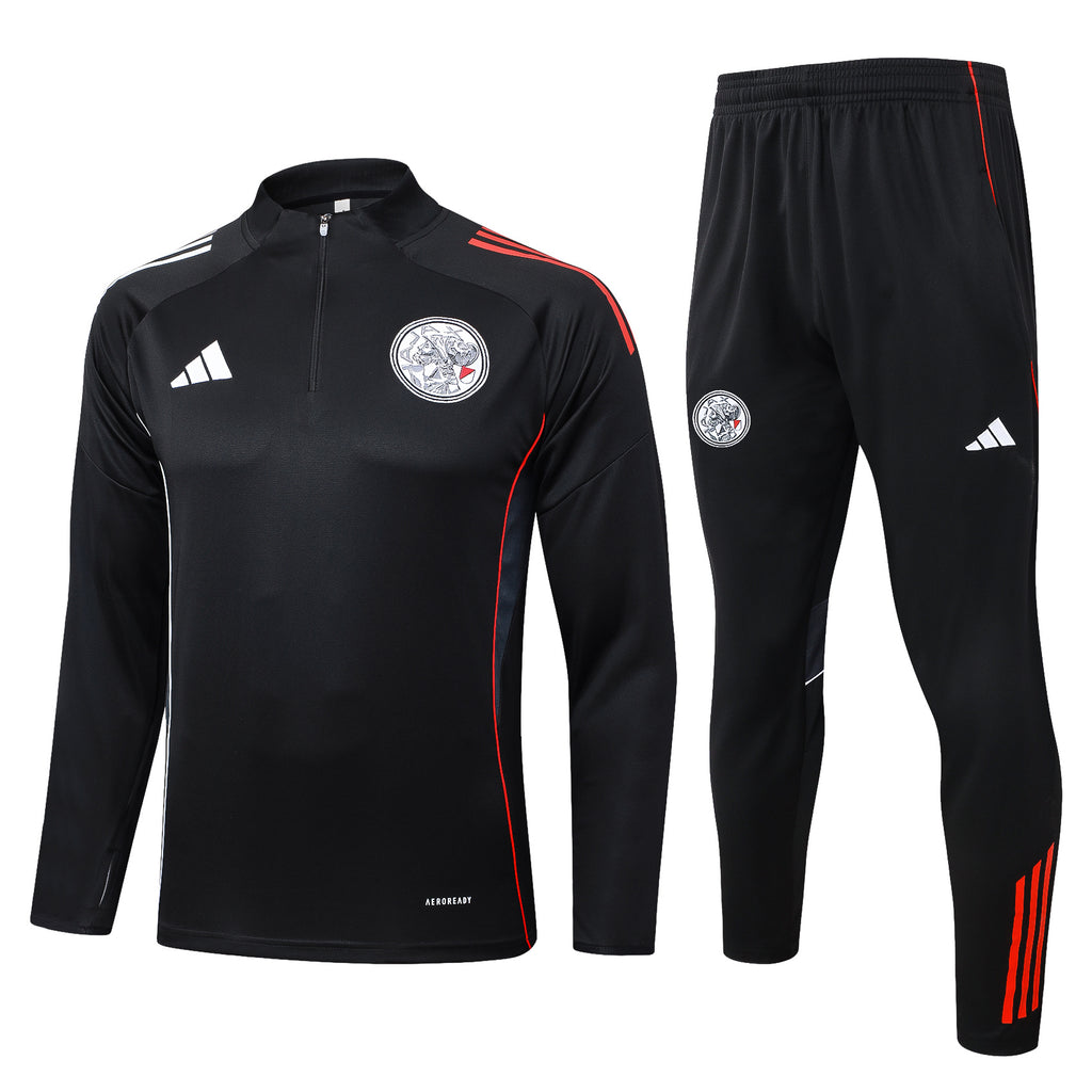 Conjunto de Entrenamiento Largo Ajax - 2025/26