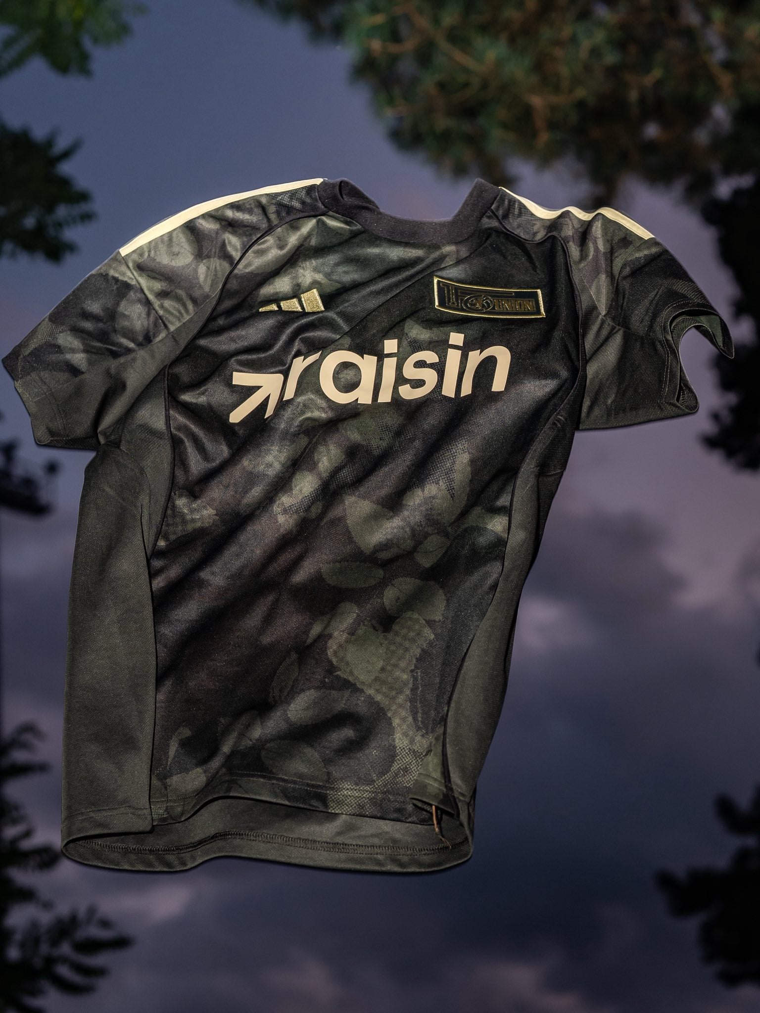 Camiseta Unión Berlín 2025/26 - 2ª Equipación
