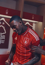 Camiseta Nottingham Forest 2025/26 - 1ª Equipación