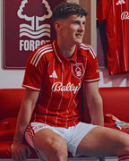 Camiseta Nottingham Forest 2025/26 - 1ª Equipación