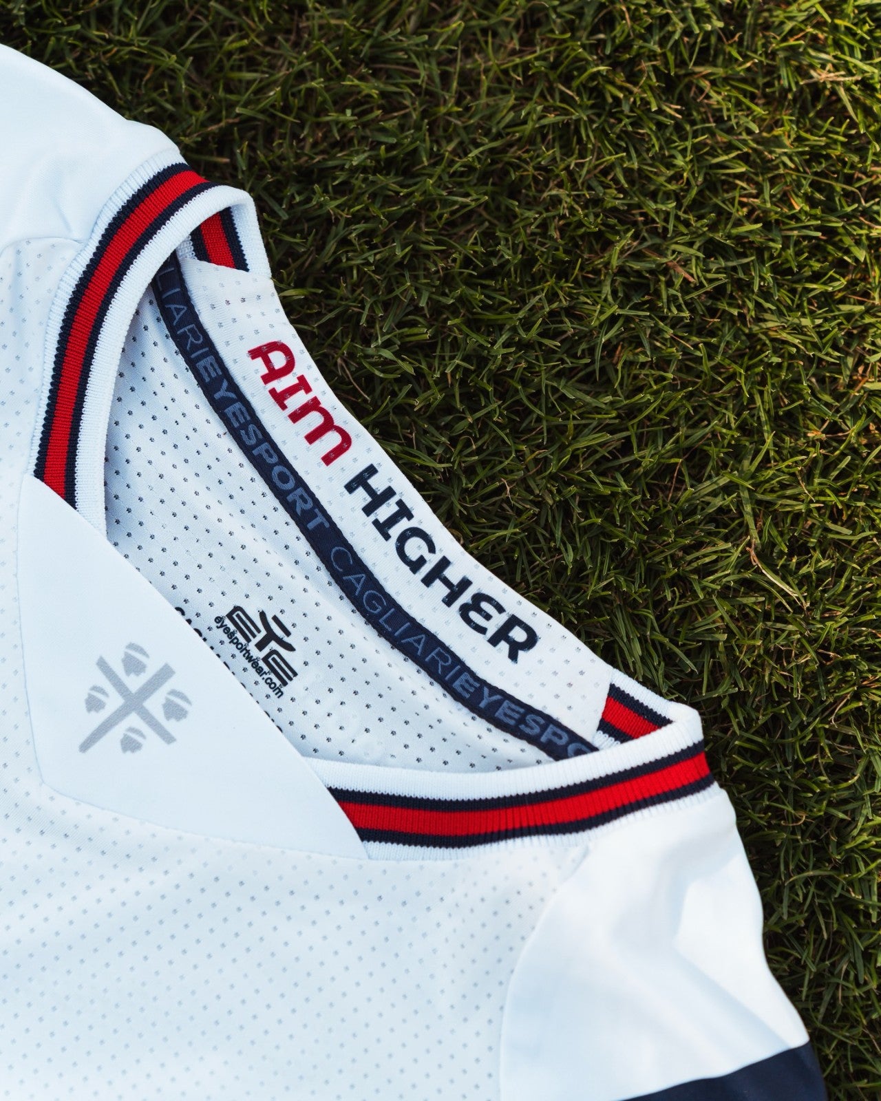Camiseta Cagliari 2026/27 - 1ª Equipación
