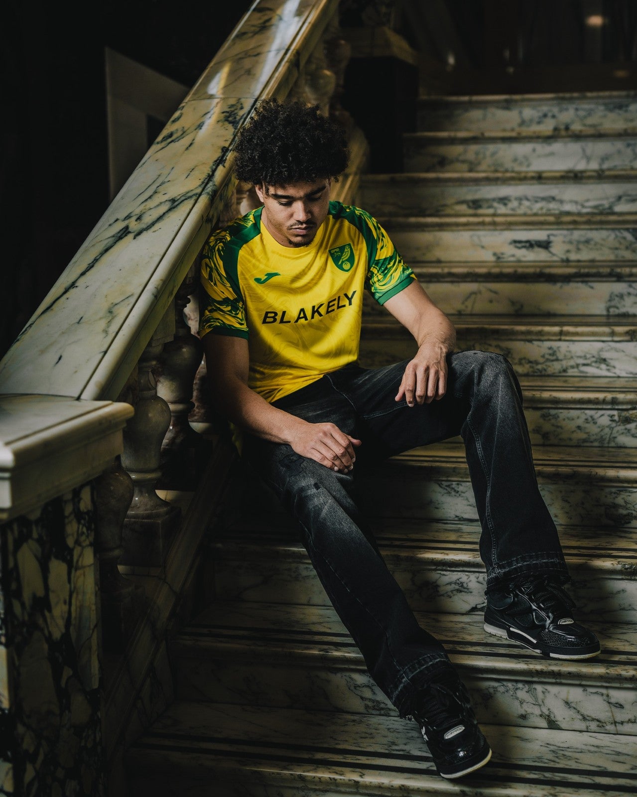 Camiseta Norwich City 2026/27 - 1ª Equipación