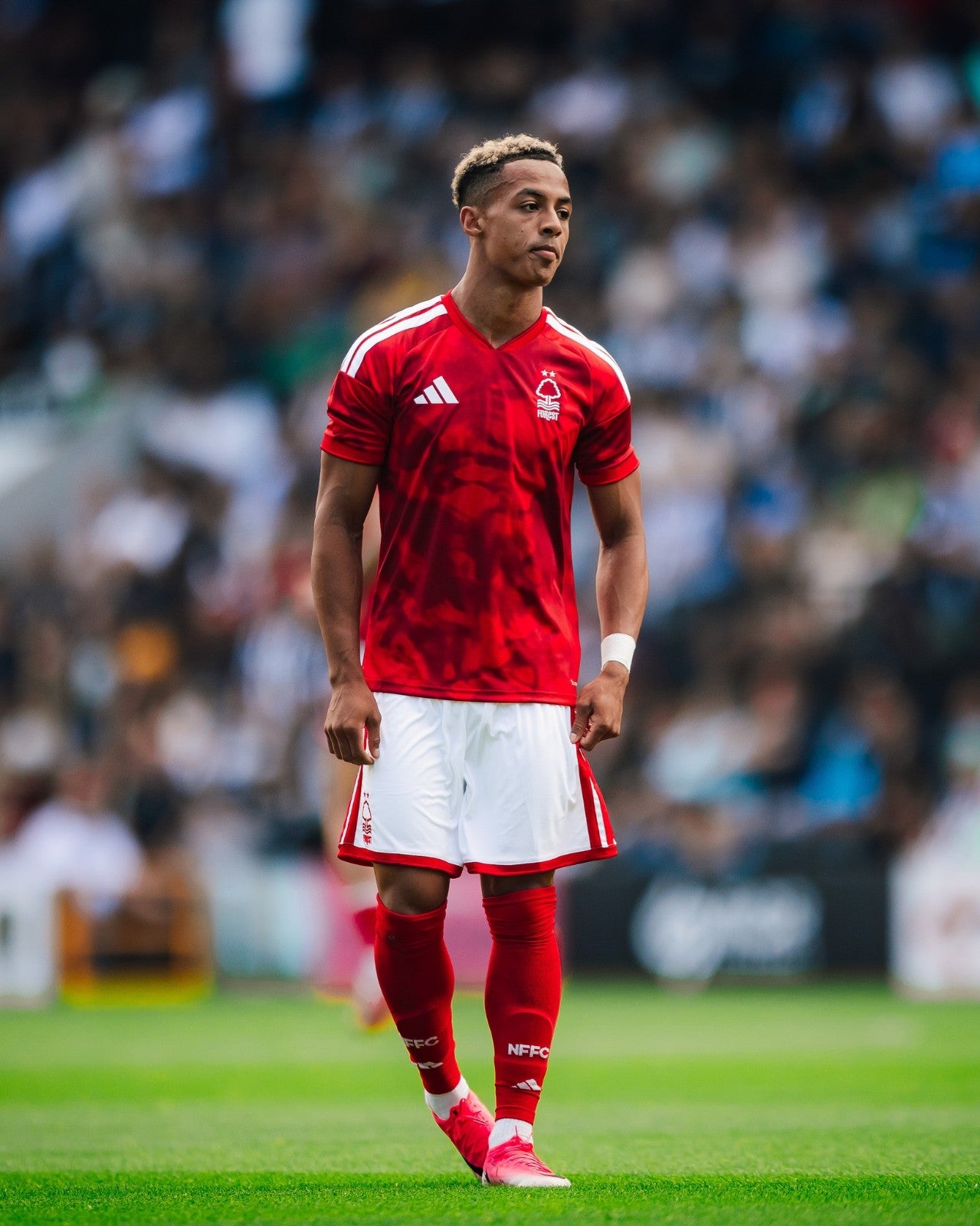 Camiseta Nottingham Forest 2026/27 - 1ª Equipación